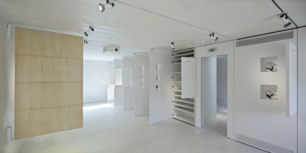 Communal room as storage space
